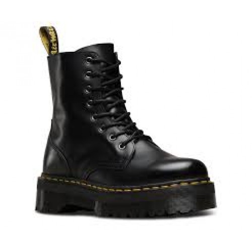 Coturno estilo dr martens clearance